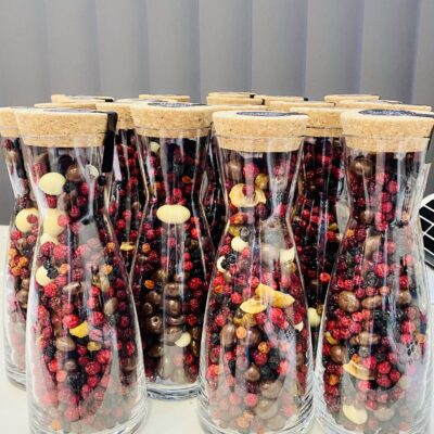 kinke karahvin kingitus heategevus jõulukingitus